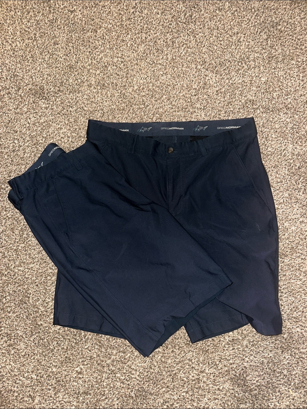 2 Greg Norman Men's Navy Golf Shorts